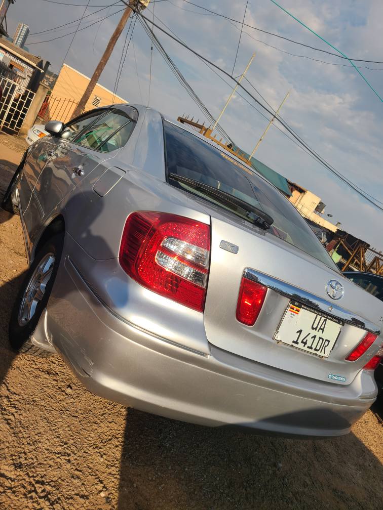 A picture of Toyota Premio 2006 Model