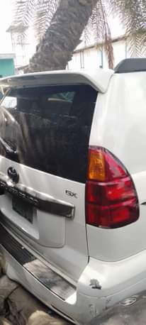 A picture of 07 Prado 6m Lagos
