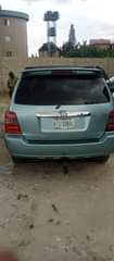 A picture of CLEAN 2004 MODEL TOYOTA HIGHLANDER Engine perfect Gear perfect AC