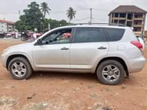 A picture of TOYOTA RAV4 07 BELGIUM STANDARD FIRSTBODY Price 3 7m Dm