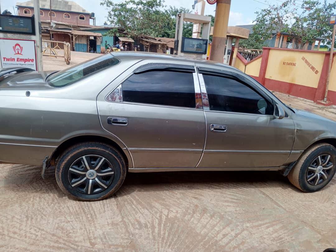 A picture of Toyota Camry Pencil 