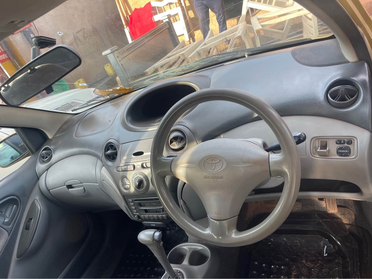 A picture of Toyota vitz
