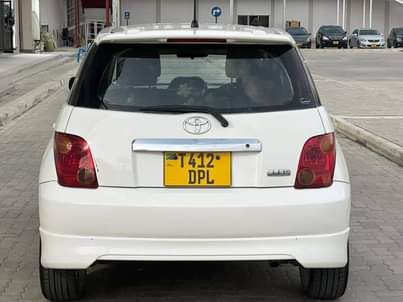 A picture of TOYOTA IST