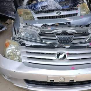 A picture of Used spare parts from japane