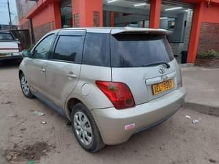 used toyota ist