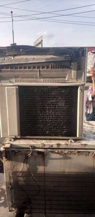 A picture of AC
