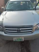 A picture of NEATLY USED 2004 MODEL TOYOTA HIGHLANDER Neatly flashed on First
