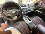 A picture of 2013 TOYOTA Camry first body