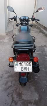 A picture of Tvs staR LHX 125 ikosokoni