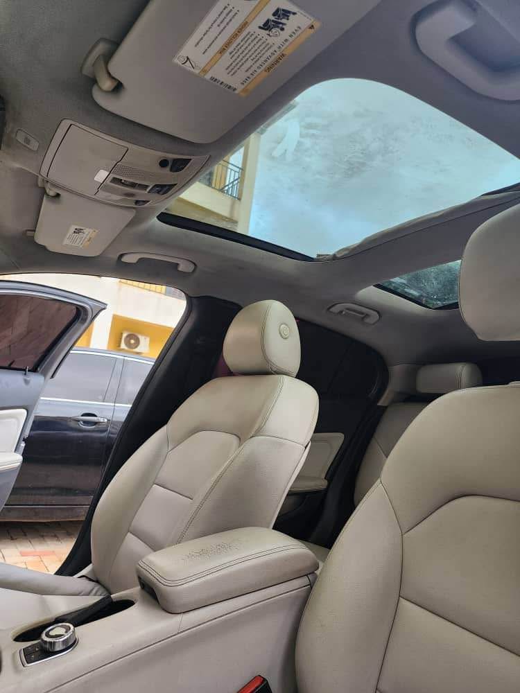 A picture of Distress Sales 2016 mercedes Benz GLA