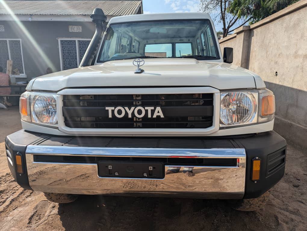 A picture of LAND CRUISER ON SALE 0628 190 101