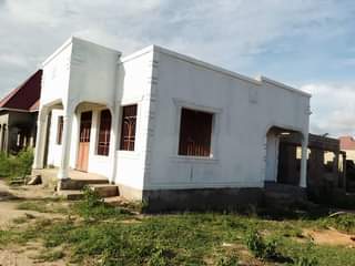 A picture of Nyumba inauzwa mbondole