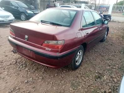 A picture of Clean used peugeaot 406 d8 manual drive with duty Location