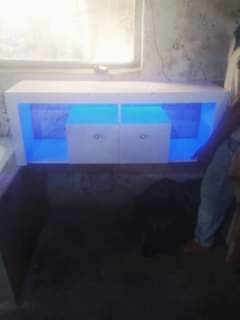 A picture of Tv sheif