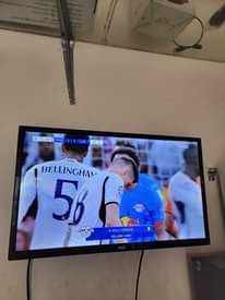 A picture of Vyom 24 inches digital TV with inbuilt free to air