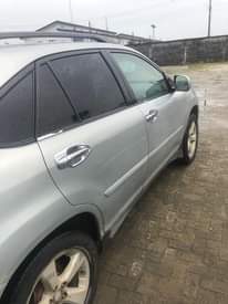 A picture of Lexus RX330 2004 for sale 07033882968