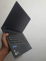 A picture of Lenovo x1 carbon core i5 slim