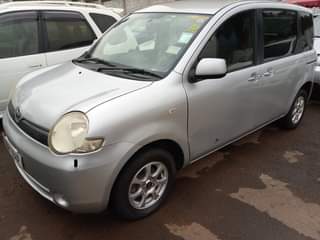 A picture of SIENTA