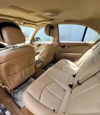 A picture of Benz E350 09