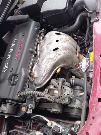 A picture of Clean A C 100 engine 100 gear box 100 6m