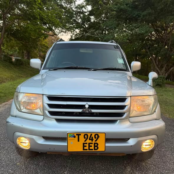 A picture of MITSUBISHI PAJERO GDI YEAR 2004 PRICE 15 8M CALL 0621007902