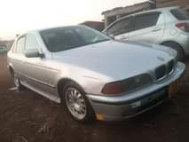 classifieds/cars bmw