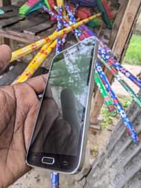 A picture of SAMSUNG S5