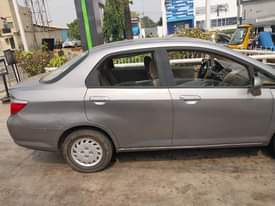 A picture of 2007 honda city Manual gear