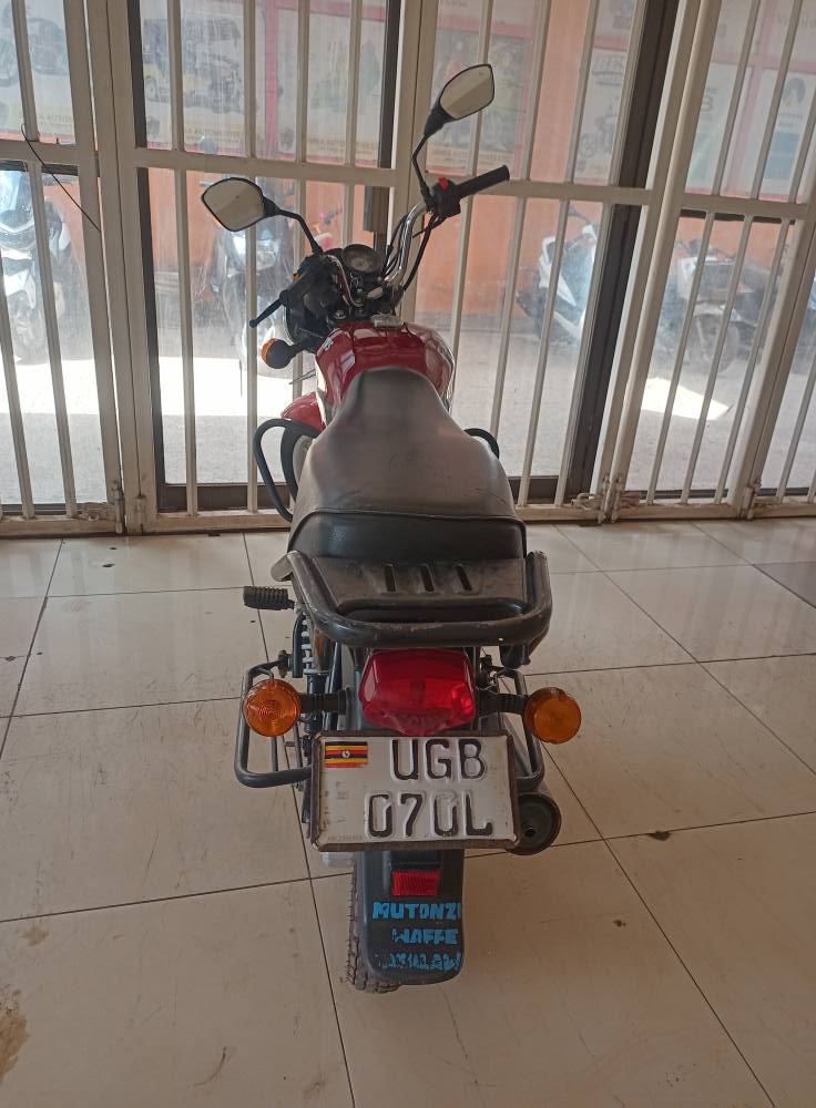 A picture of TVs HLx Star 125 for Sale