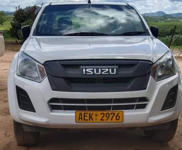 isuzu dteq