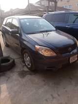 A picture of Toyota matrix 2004 oye