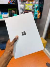 A picture of Maicrosoft hp going cheap