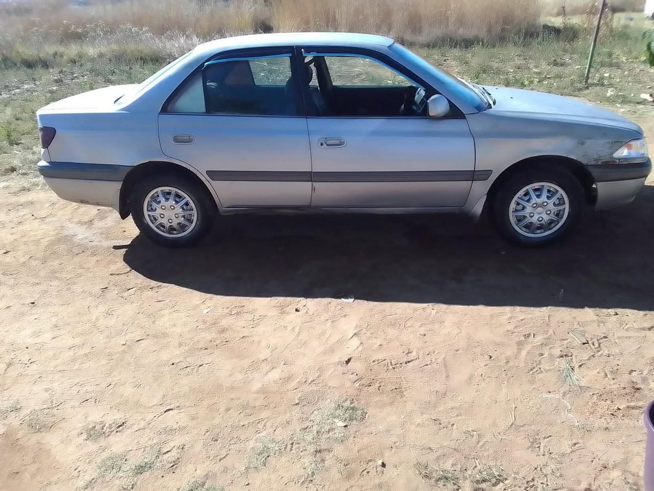 cars under 2000