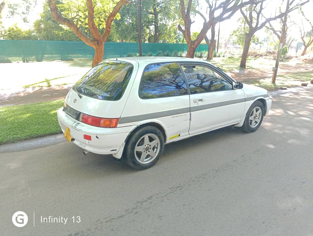 classifieds/cars toyota