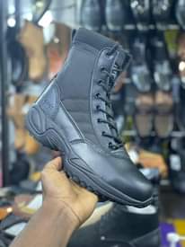 A picture of Desert Boots at 180K