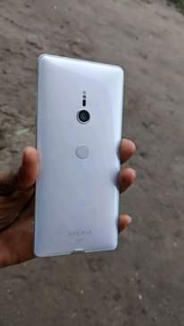 A picture of Sony xperia xz3 edge