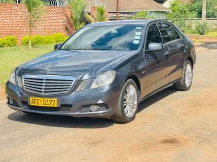 classifieds/cars mercedes