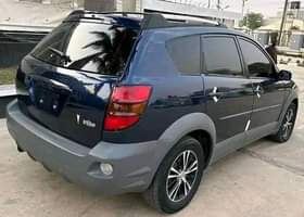 A picture of 2003 Pontiac Vibe Hatchback