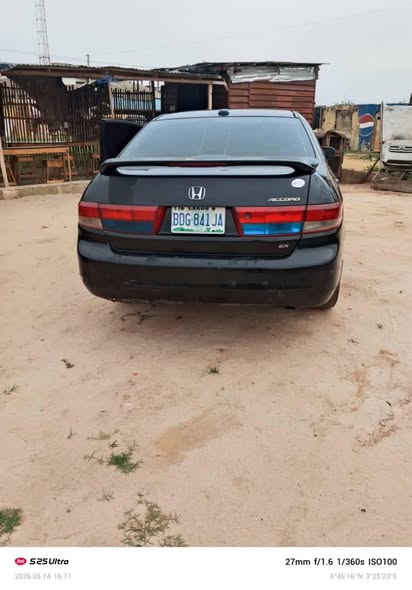 A picture of 2004 Honda accord