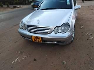 classifieds/cars mercedes