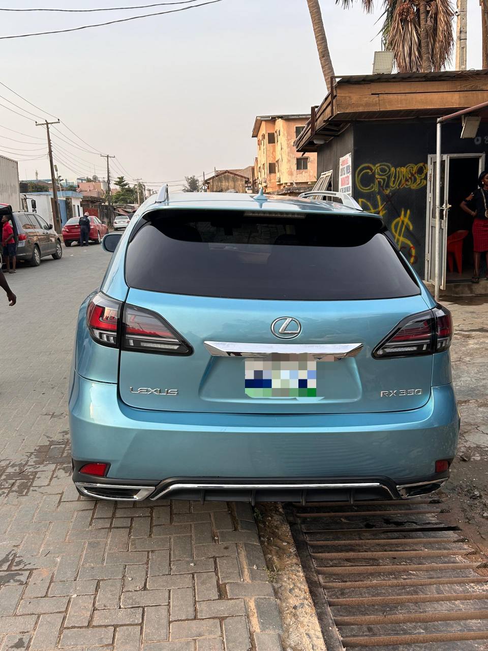 A picture of LEXUS 350 2015