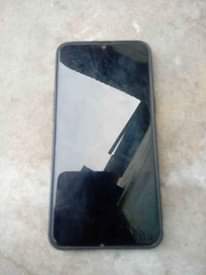 A picture of SAMSUNG S10s