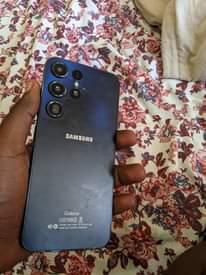 A picture of SAMSUNG GALAXY s23 ULTRA COPY