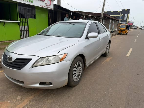 A picture of Neatly used Toyota Camry 2008 with untampered engine and gear