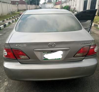 A picture of Takas Motors 07060931241 Premium meets Luxury Sharp Lexus Es 330