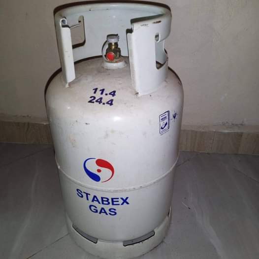 A picture of Slightly used household items on quick sale