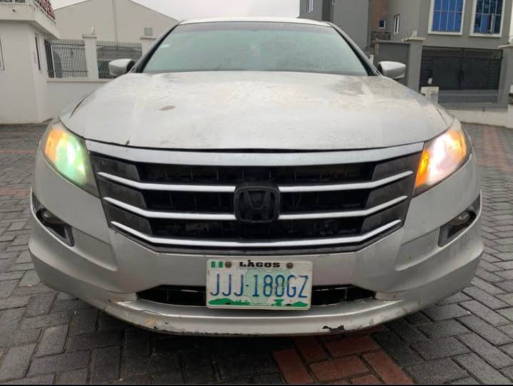 A picture of 2010 REGHONDA CROSSTOUR V6