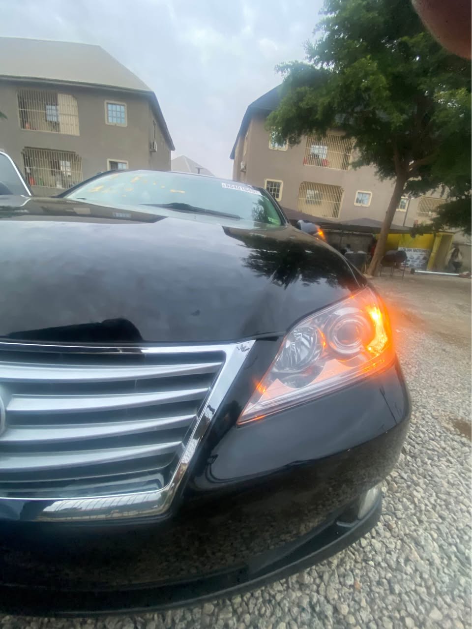 A picture of LEXUS ES350
