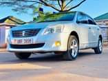 A picture of Toyota Premio