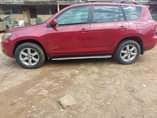 A picture of Toyota rav 4 2008 model